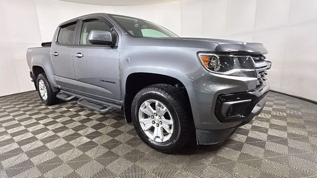 2022 Satin Steel Metallic Chevrolet Colorado LT 4X4 Truck