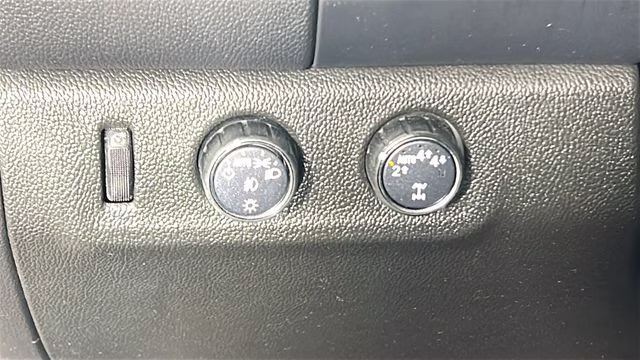 2022 Satin Steel Metallic Chevrolet Colorado LT 4X4 Truck