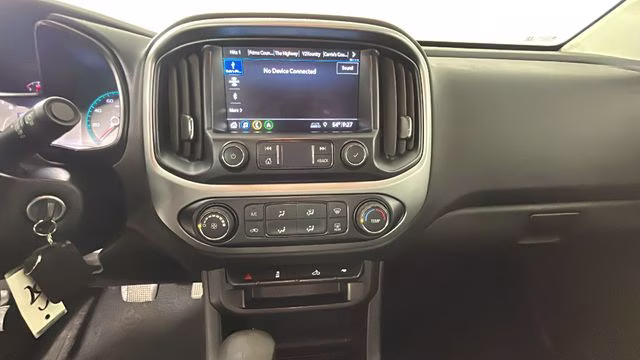 2022 Satin Steel Metallic Chevrolet Colorado LT 4X4 Truck