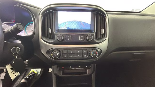 2022 Satin Steel Metallic Chevrolet Colorado LT 4X4 Truck
