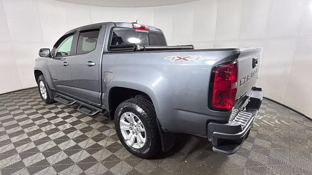 2022 Satin Steel Metallic Chevrolet Colorado LT 4X4 Truck