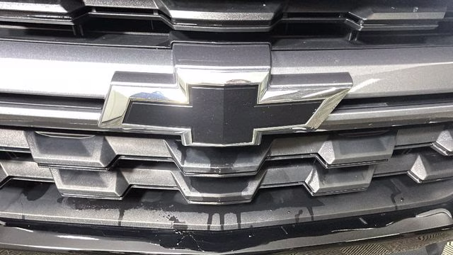 2022 Satin Steel Metallic Chevrolet Colorado LT 4X4 Truck