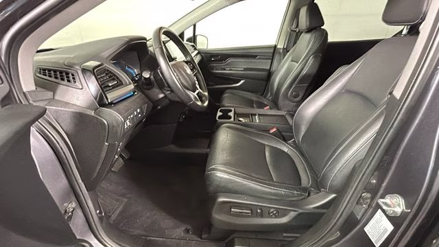 2021 Gray Honda Odyssey Touring FWD Van