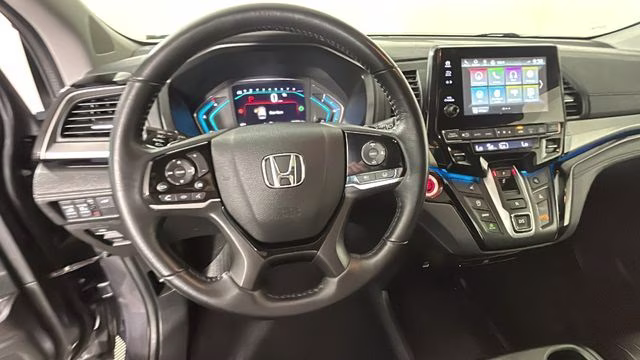 2021 Gray Honda Odyssey Touring FWD Van