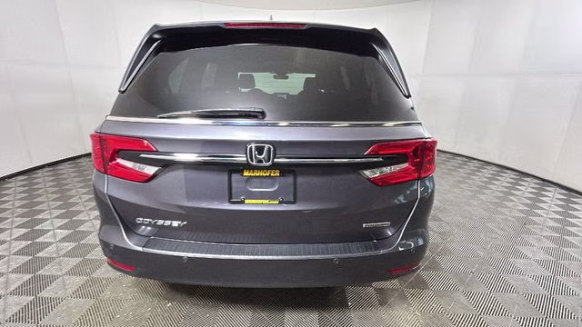 2021 Gray Honda Odyssey Touring FWD Van