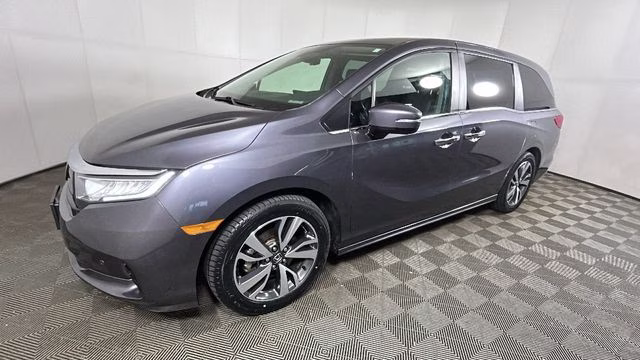 2021 Gray Honda Odyssey Touring FWD Van
