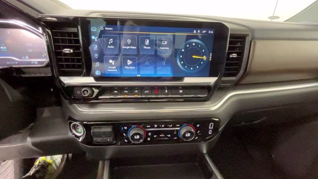 2023 Iridescent Pearl Tricoat Chevrolet Silverado 1500 High Country 4X4 Truck