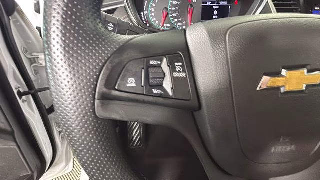 2020 Summit White Chevrolet Trax LS FWD SUV