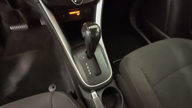 2020 Summit White Chevrolet Trax LS FWD SUV