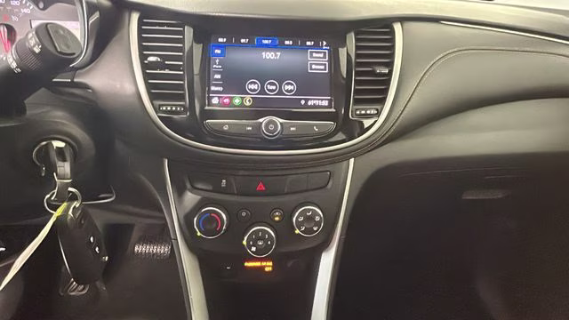 2020 Summit White Chevrolet Trax LS FWD SUV