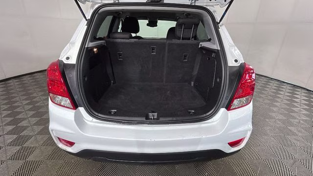 2020 Summit White Chevrolet Trax LS FWD SUV