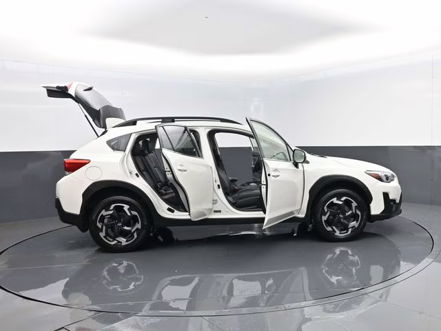 2021 Crystal White Pearl Subaru Crosstrek Limited AWD SUV