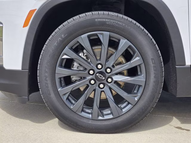 2023 Summit White Chevrolet Traverse RS AWD SUV