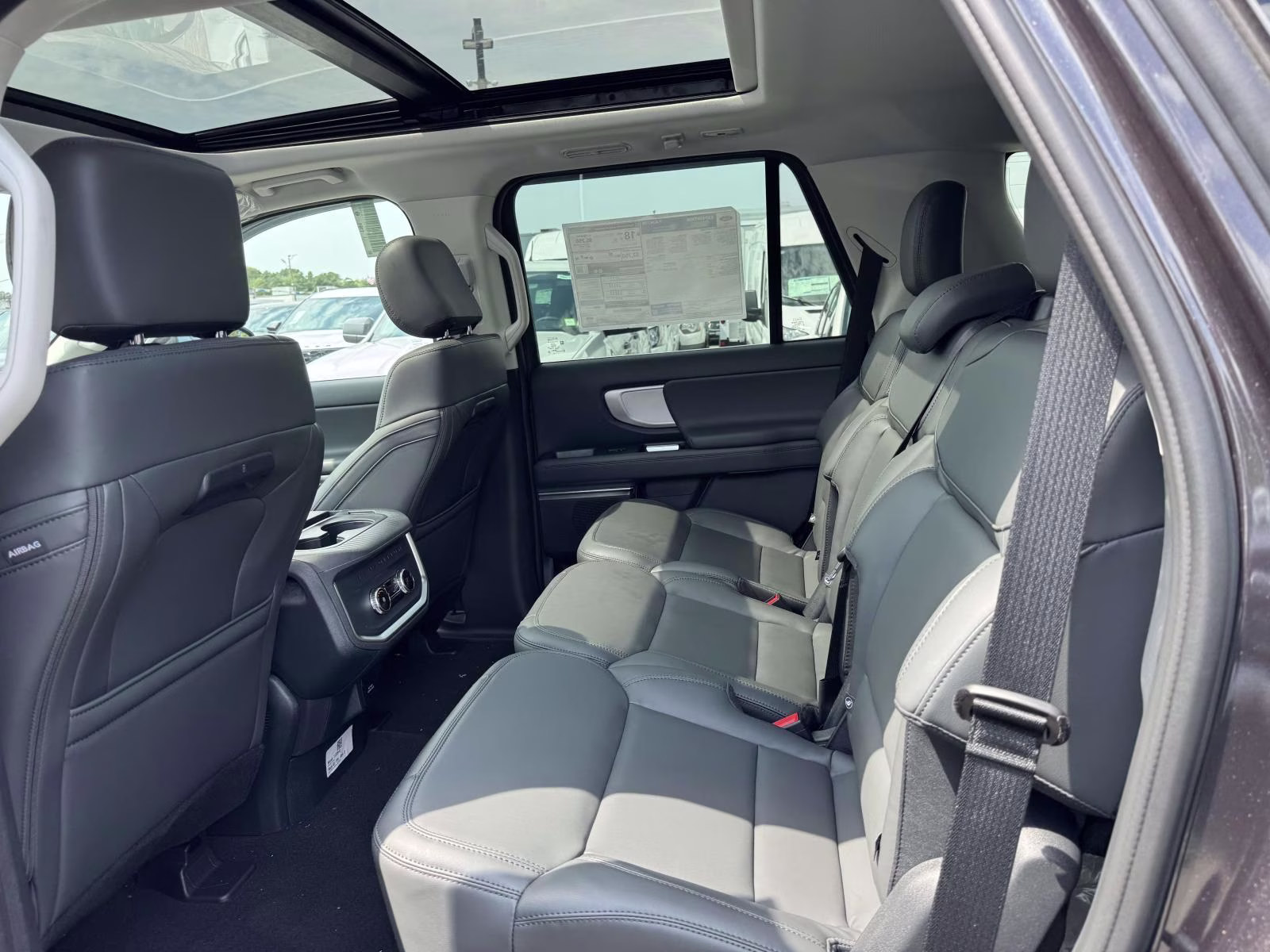 2026 N/A Ford Expedition Active 4X4 SUV