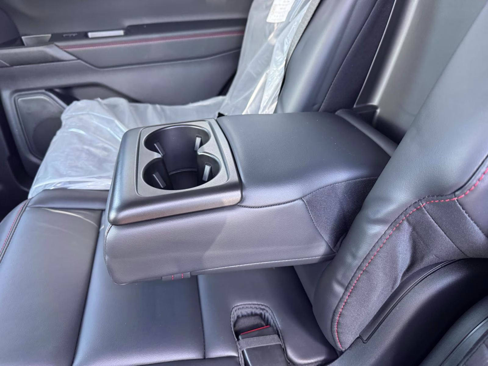 2026 N/A Ford Explorer ST-Line 4WD 4X4 SUV