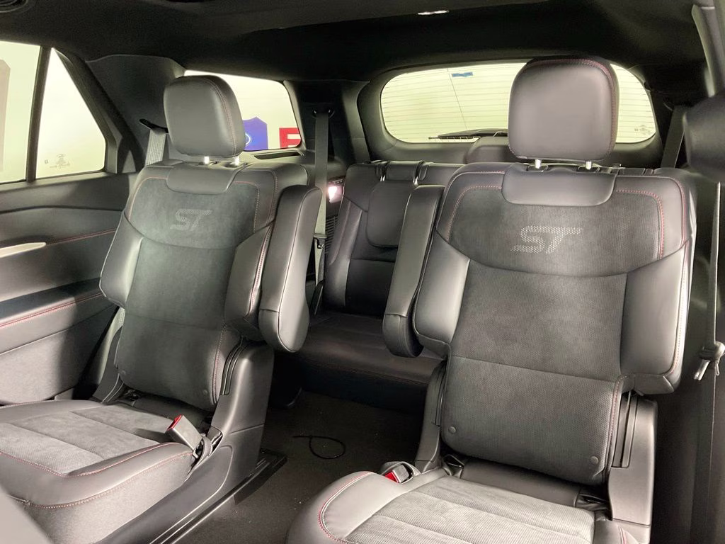2026 White Ford Explorer ST 4X4 SUV