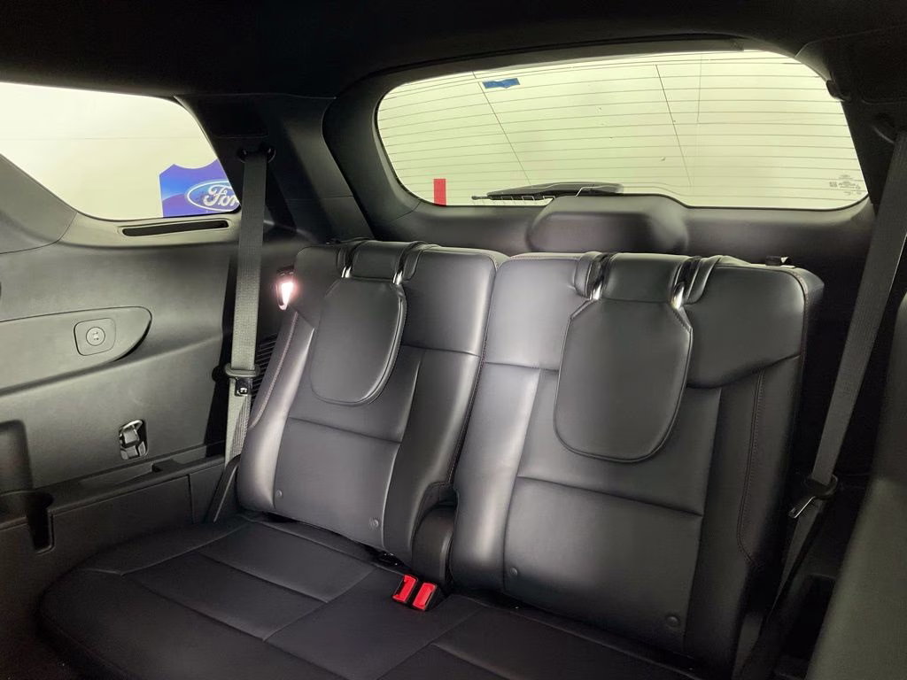 2026 White Ford Explorer ST 4X4 SUV