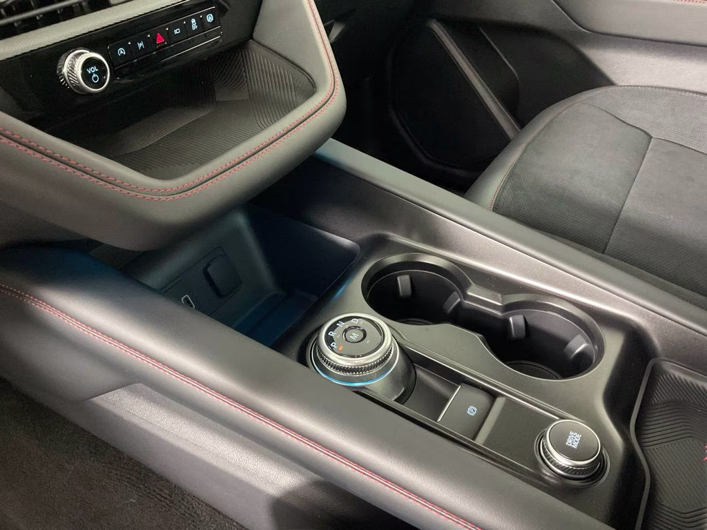 2026 White Ford Explorer ST 4X4 SUV