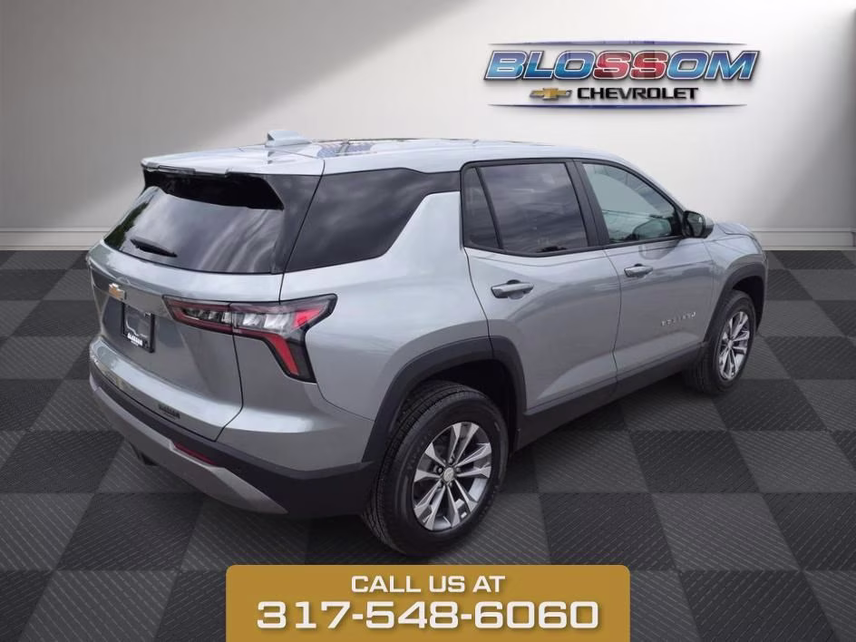 2026 Sterling Gray Metallic Chevrolet Equinox LT FWD SUV
