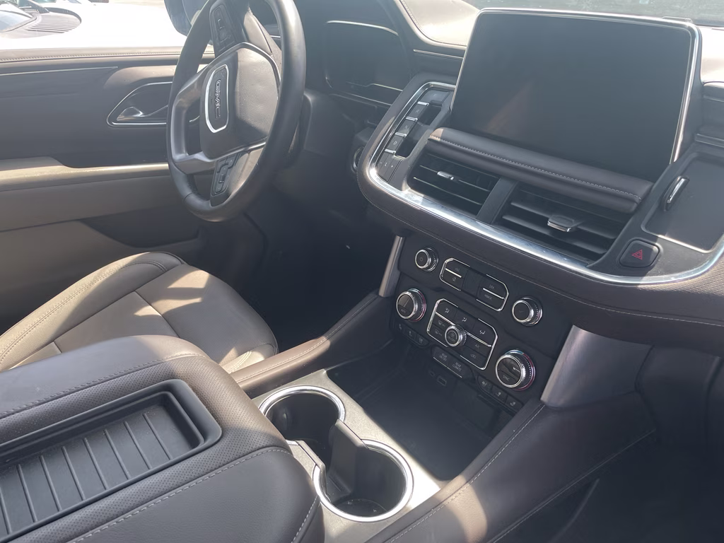 2024 Onyx Black GMC Yukon SLT RWD SUV