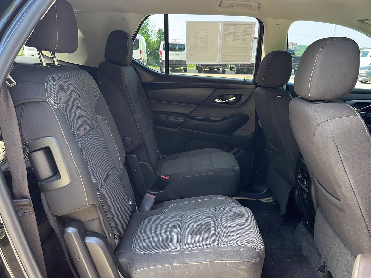 2020 Mosaic Black Metallic Chevrolet Traverse LT Cloth AWD SUV
