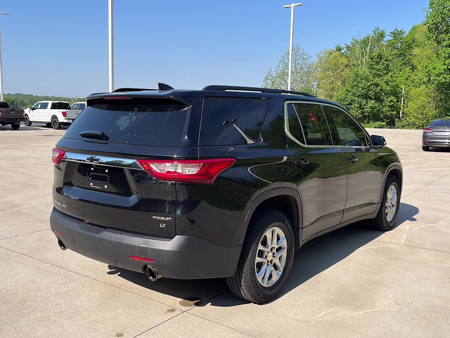 2020 Mosaic Black Metallic Chevrolet Traverse LT Cloth AWD SUV