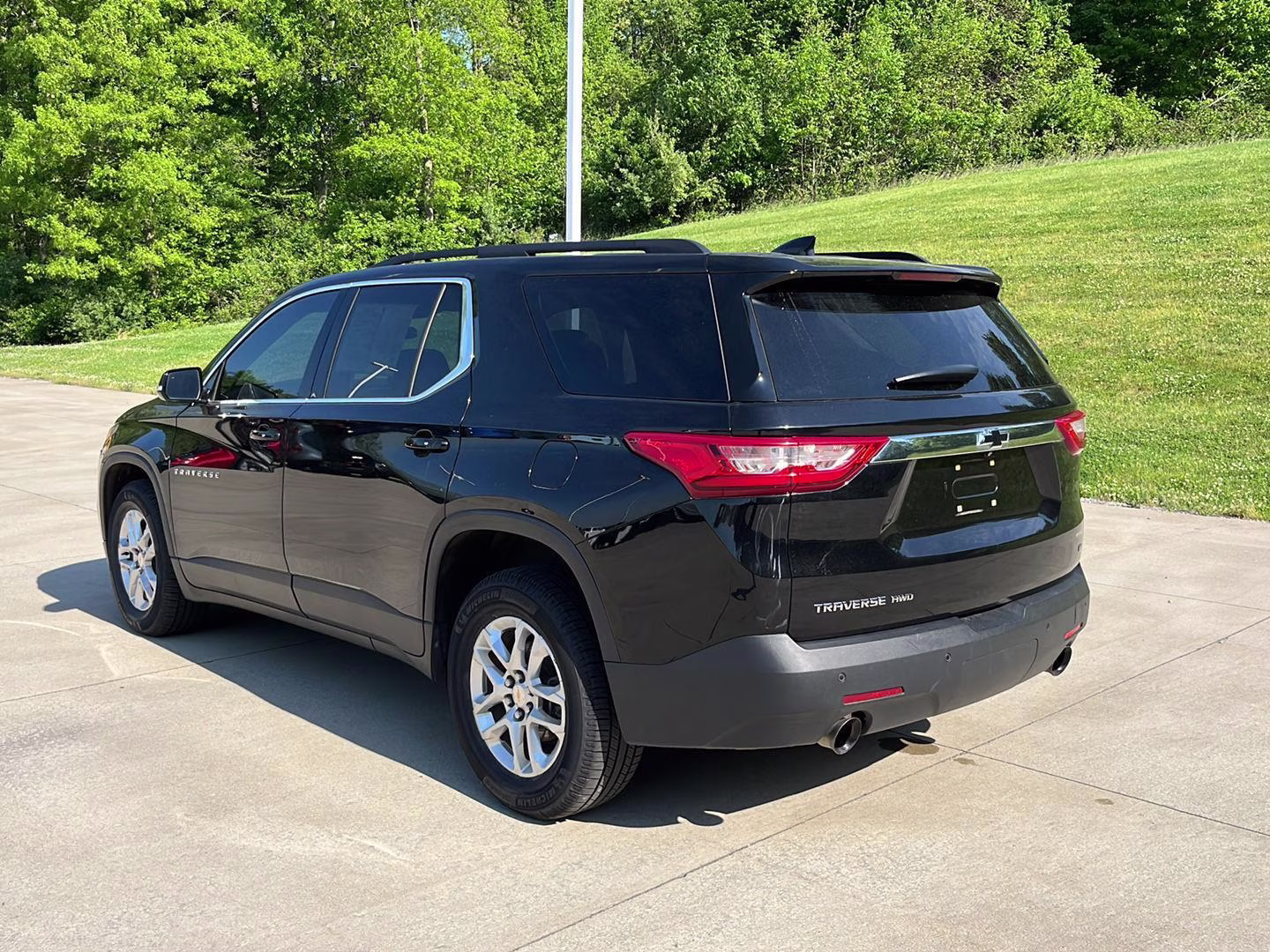 2020 Mosaic Black Metallic Chevrolet Traverse LT Cloth AWD SUV