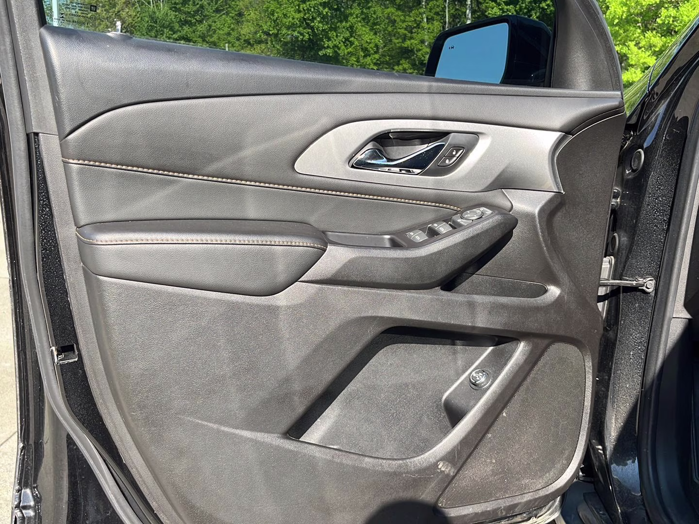 2020 Mosaic Black Metallic Chevrolet Traverse LT Cloth AWD SUV
