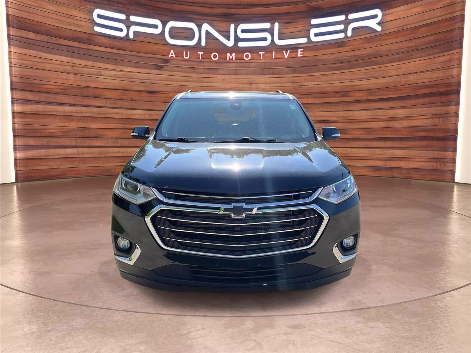 2020 Mosaic Black Metallic Chevrolet Traverse LT Cloth AWD SUV