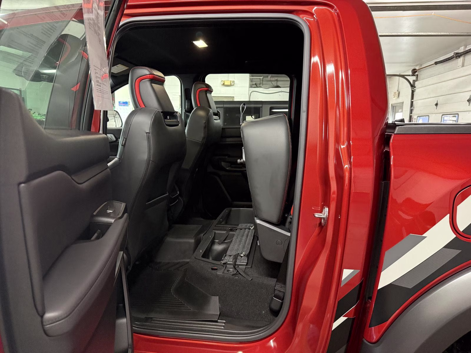 2024 Hot Pepper Red Metallic Tinted Clearcoat Ford Ranger Raptor 4X4 Truck