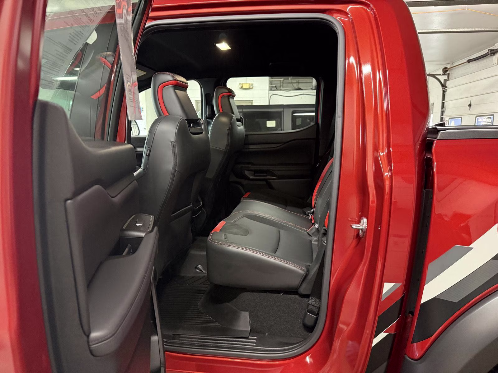2024 Hot Pepper Red Metallic Tinted Clearcoat Ford Ranger Raptor 4X4 Truck