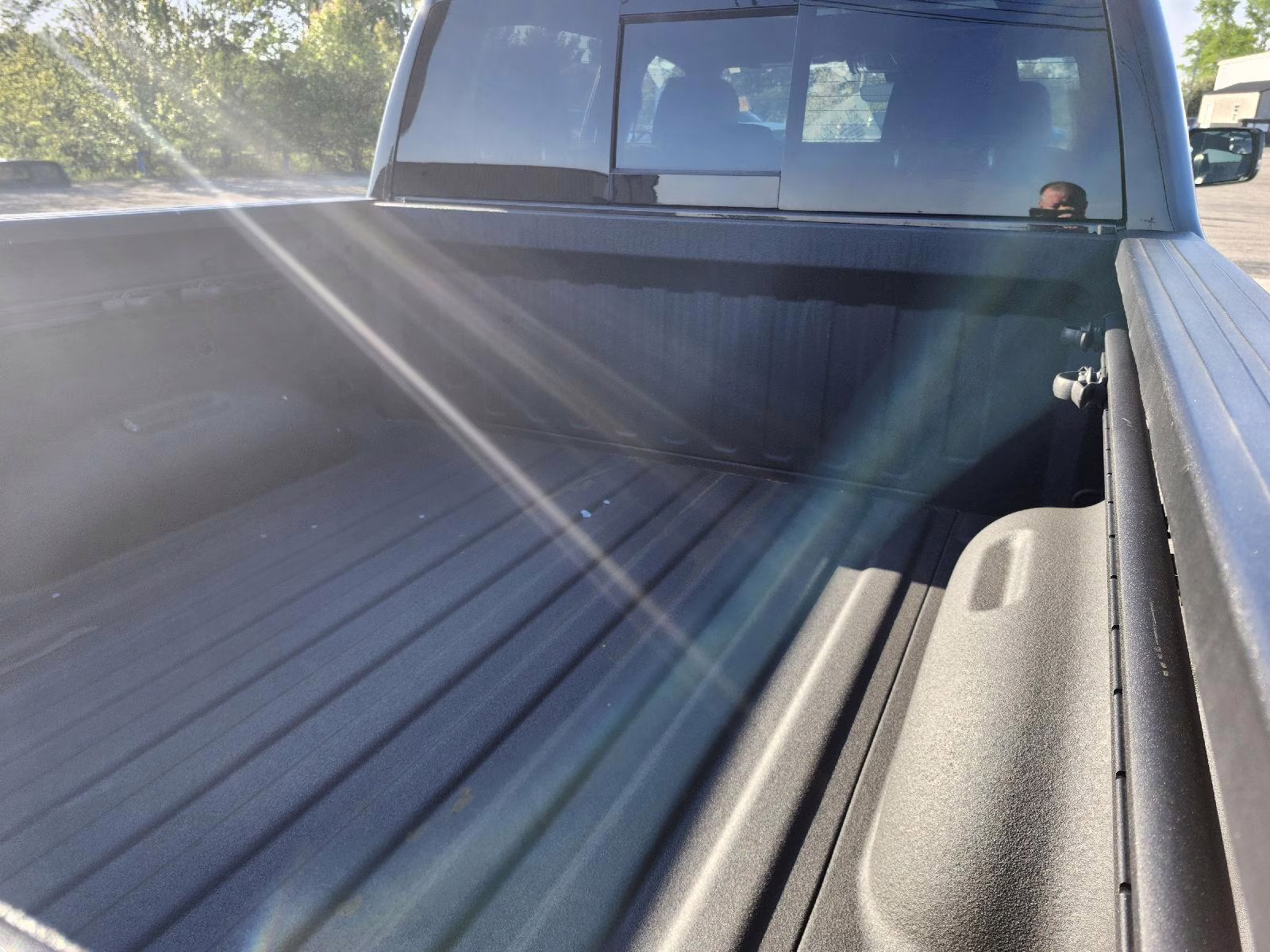 2025 Diamond Black Crystal Pearlcoat Ram 1500 Laramie 4X4 Truck