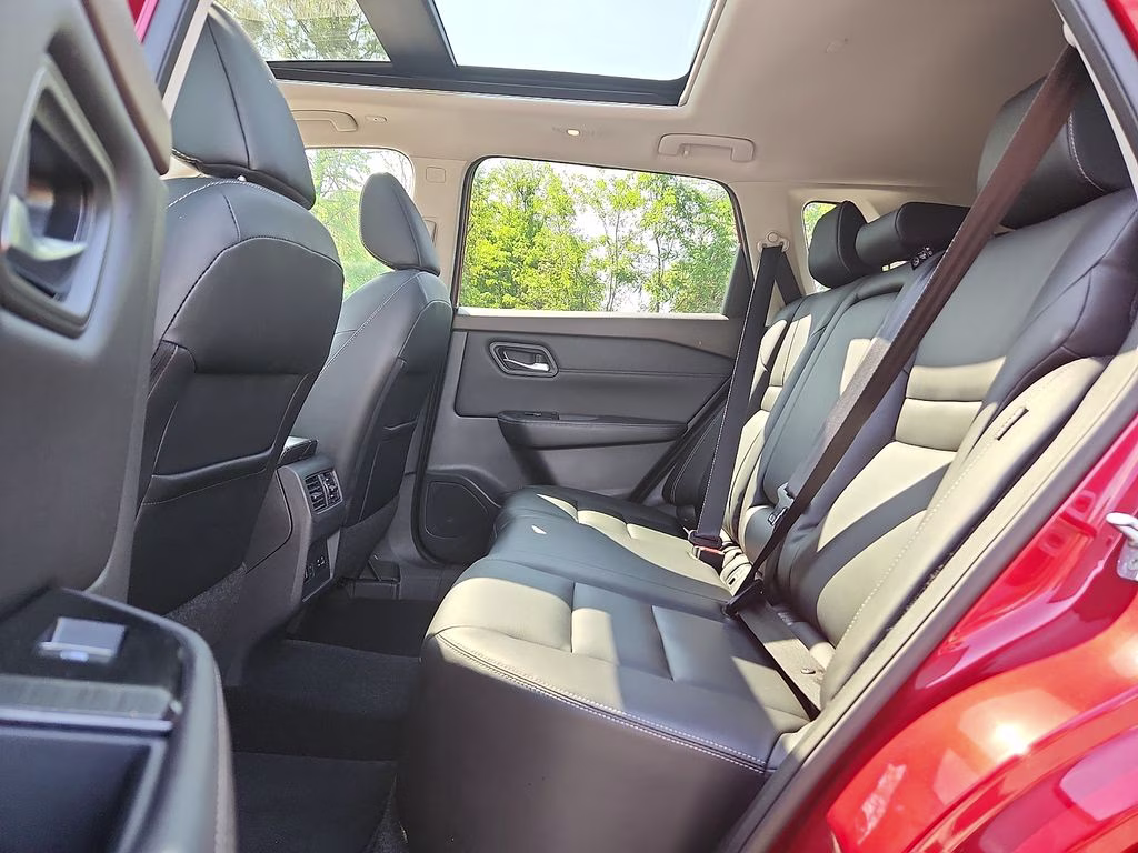 2022 Scarlet Ember Tintcoat Nissan Rogue SL AWD SUV