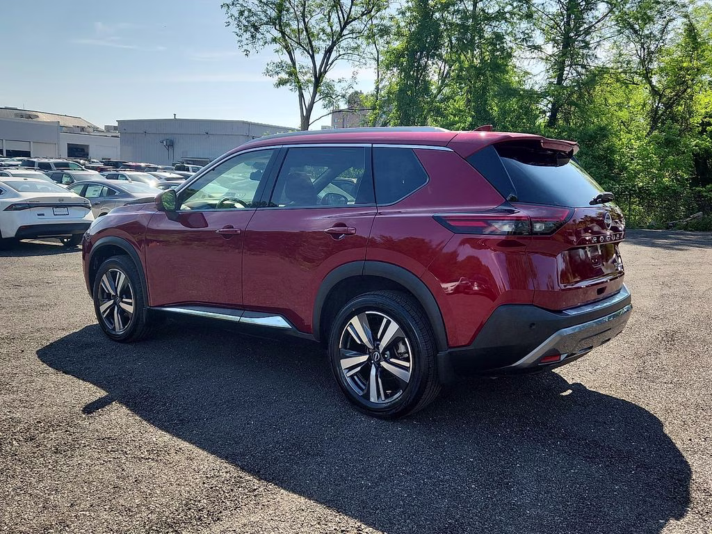 2022 Scarlet Ember Tintcoat Nissan Rogue SL AWD SUV