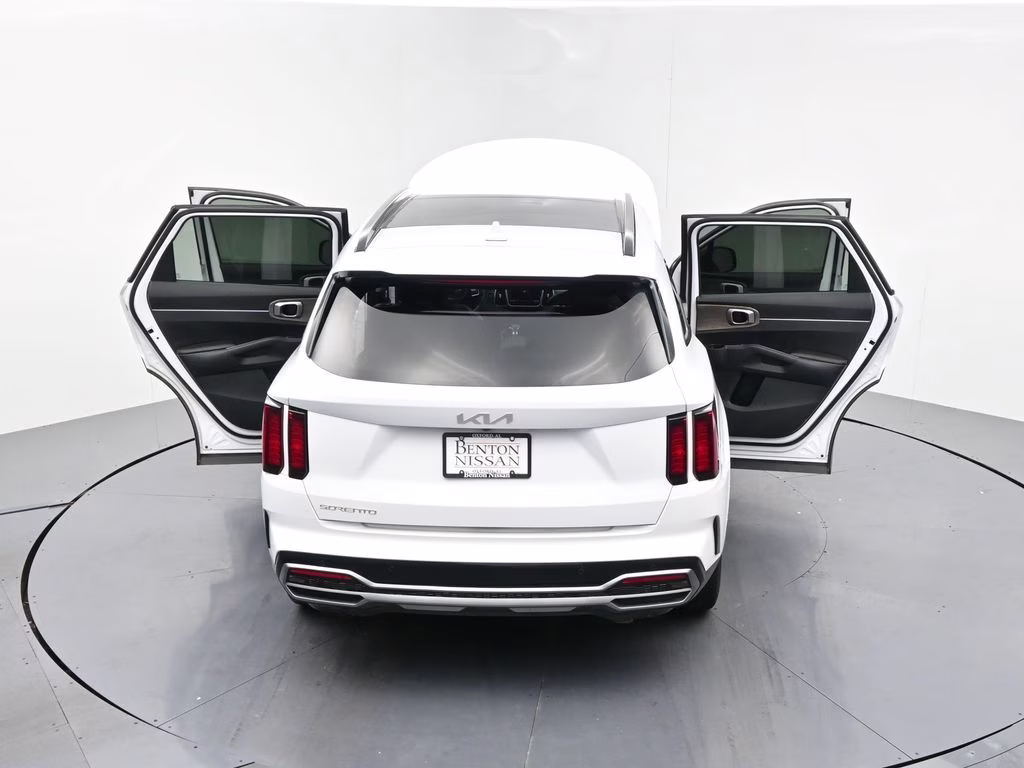 2023 Glacial White Pearl Kia Sorento EX FWD SUV