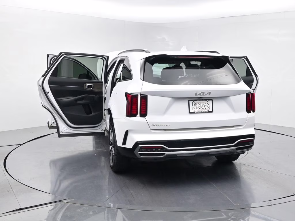 2023 Glacial White Pearl Kia Sorento EX FWD SUV