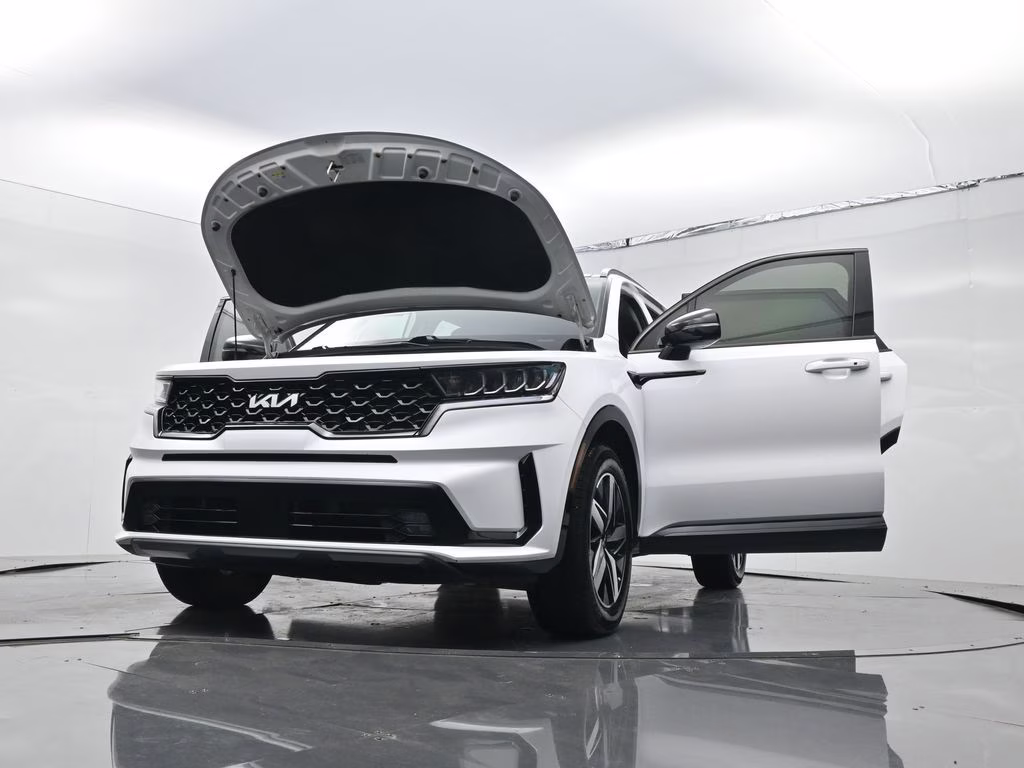 2023 Glacial White Pearl Kia Sorento EX FWD SUV