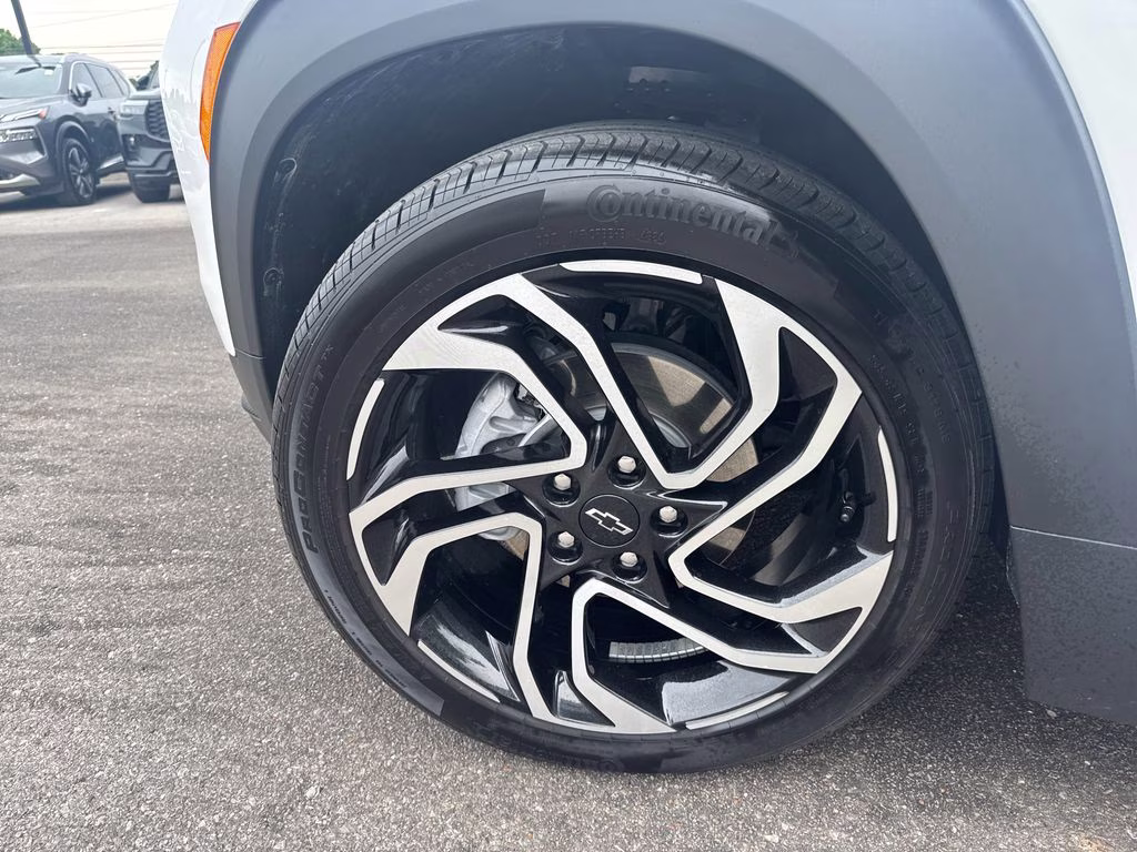 2026 Iridescent Pearl Tricoat Chevrolet Trailblazer RS FWD SUV