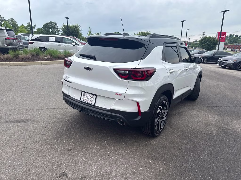 2026 Iridescent Pearl Tricoat Chevrolet Trailblazer RS FWD SUV