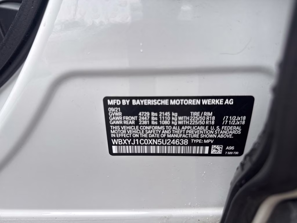 2022 Mineral White Metallic BMW X2 xDrive28i AWD SUV