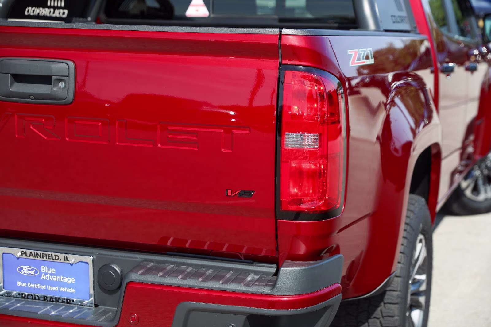 2021 Cherry Red Tintcoat Chevrolet Colorado 4WD Z71 4X4 Truck