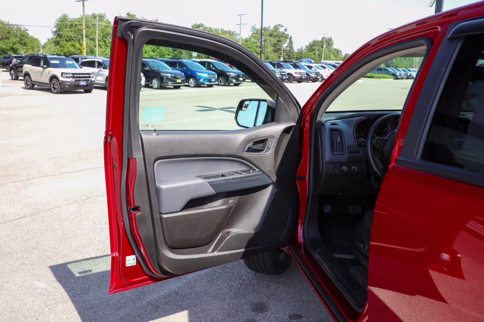 2021 Cherry Red Tintcoat Chevrolet Colorado 4WD Z71 4X4 Truck