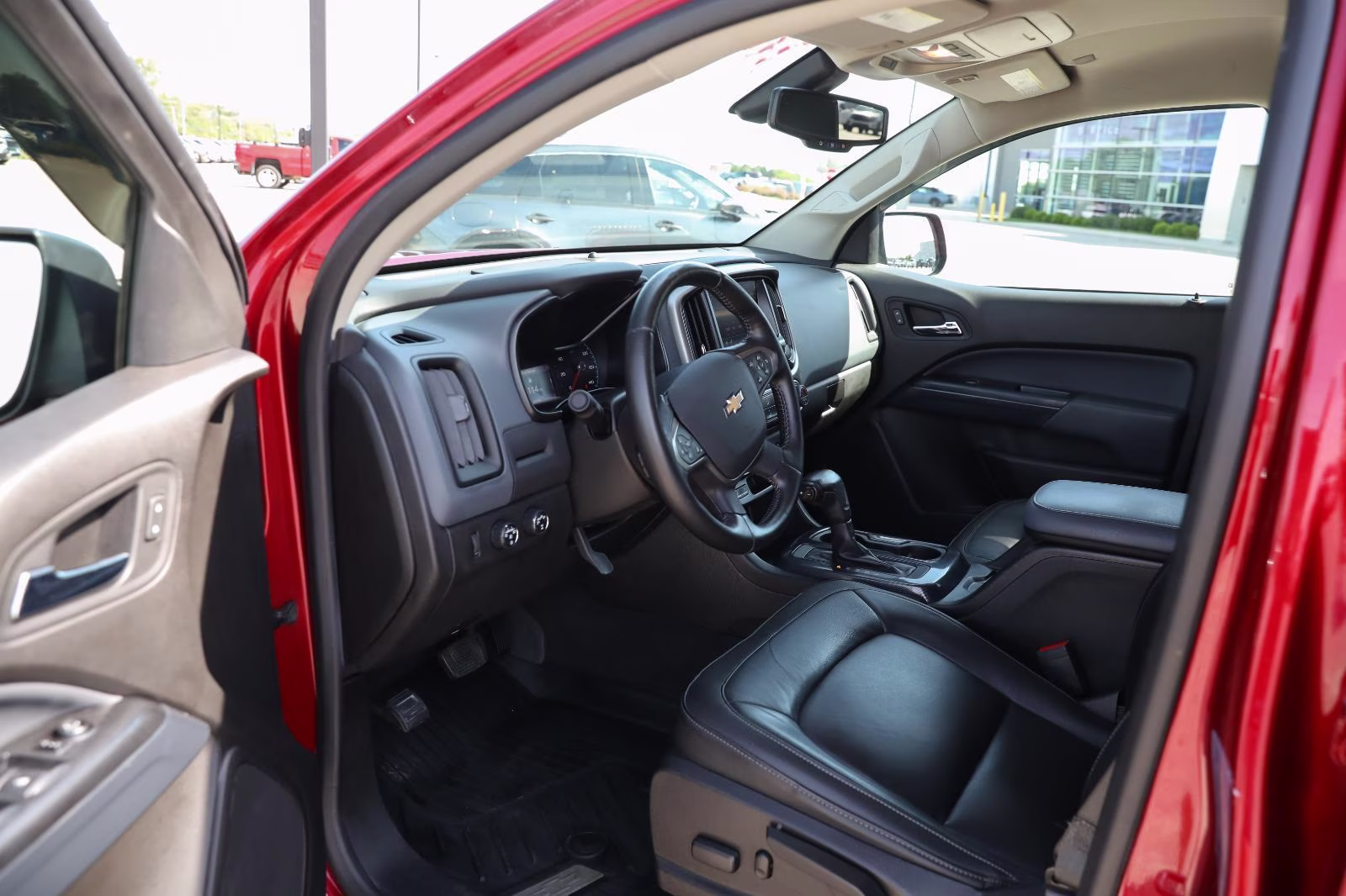 2021 Cherry Red Tintcoat Chevrolet Colorado 4WD Z71 4X4 Truck