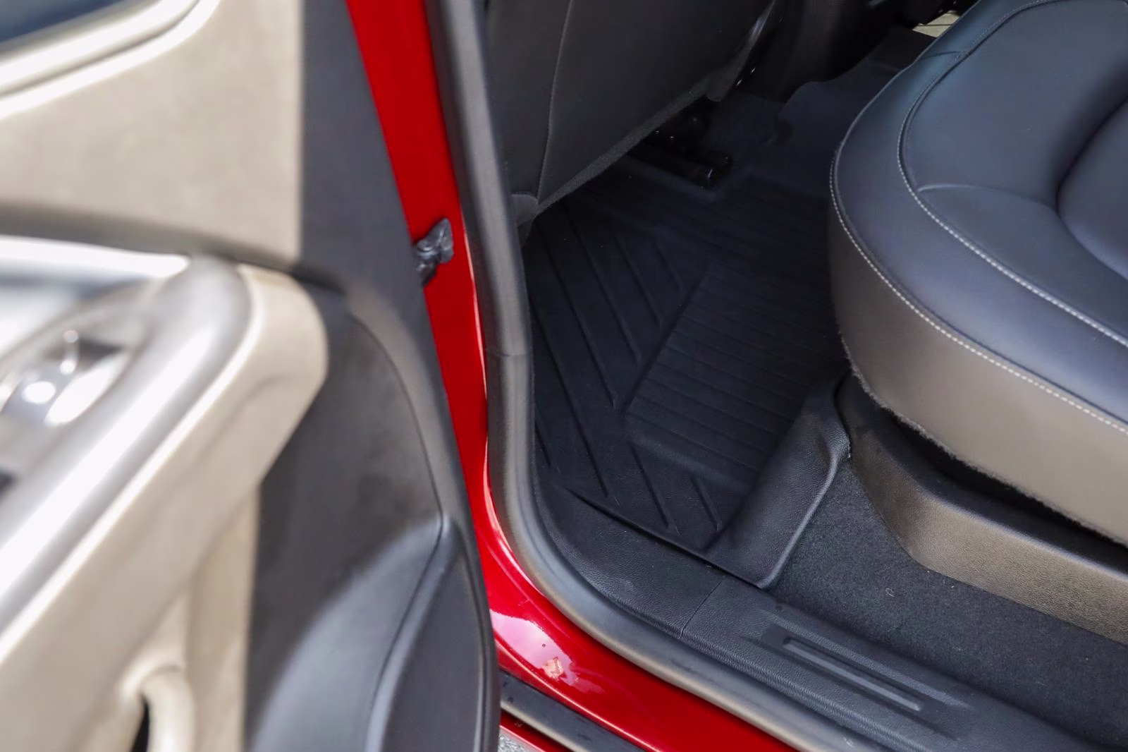 2021 Cherry Red Tintcoat Chevrolet Colorado 4WD Z71 4X4 Truck