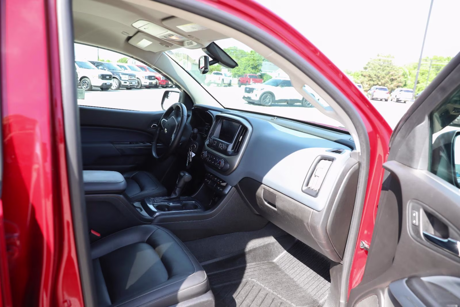2021 Cherry Red Tintcoat Chevrolet Colorado 4WD Z71 4X4 Truck