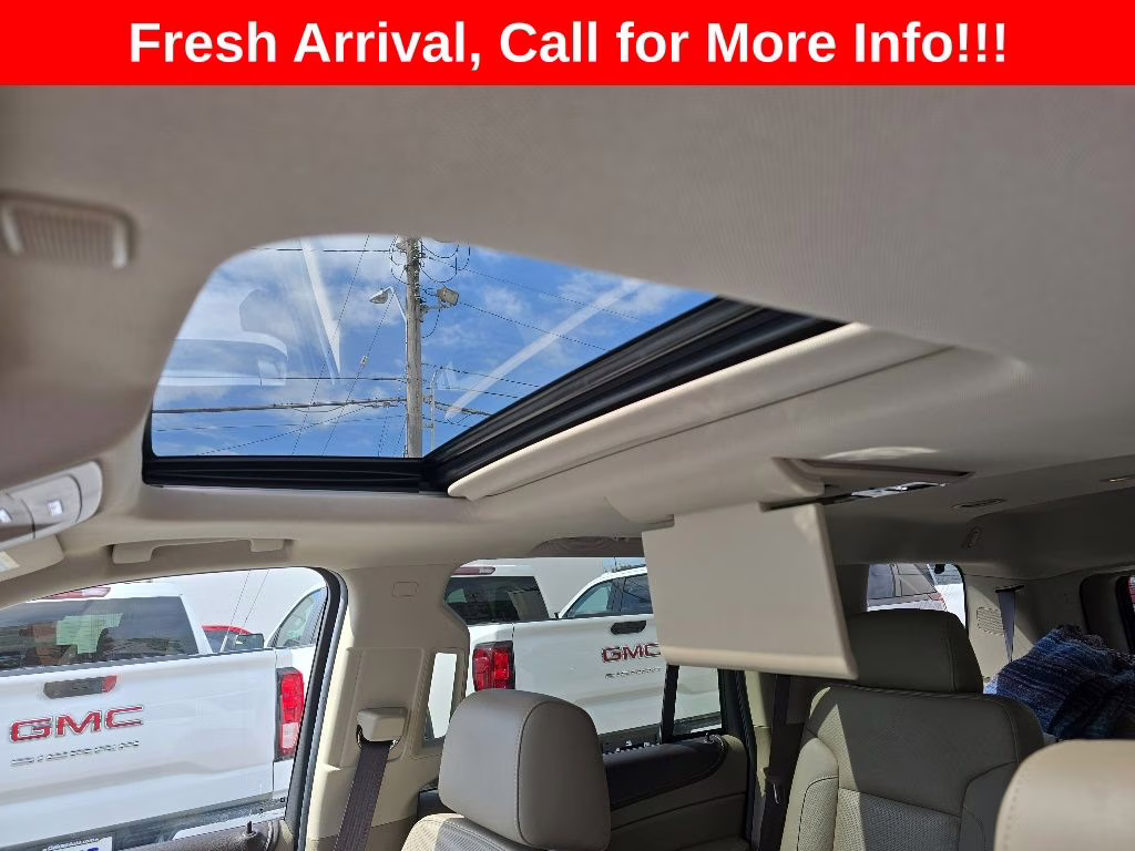 2018 Summit White GMC Yukon SLT 4X4 SUV