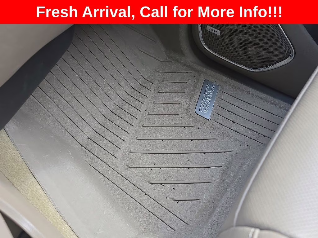 2018 Summit White GMC Yukon SLT 4X4 SUV