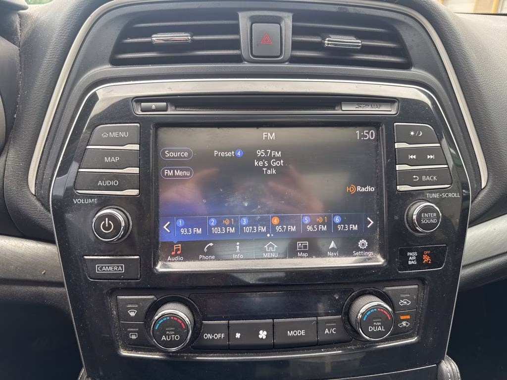 2017 Gun Metallic Nissan Maxima 3.5 SL FWD Sedan