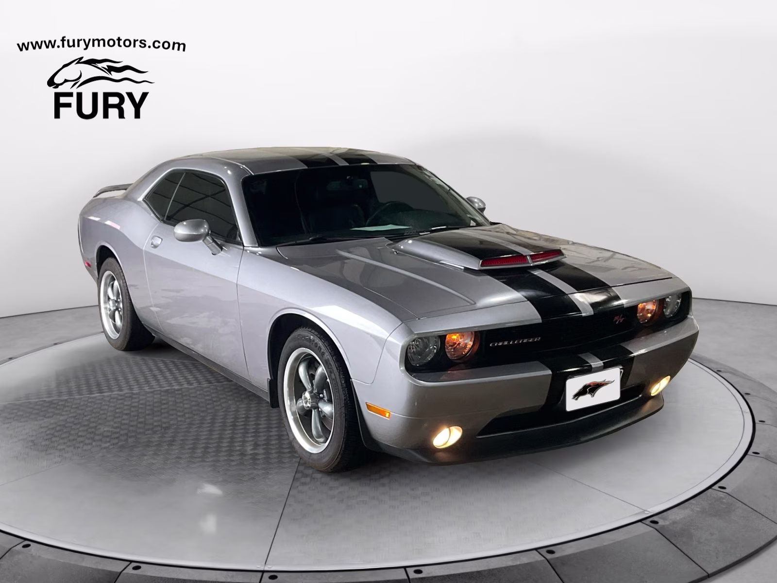2014 Dodge Challenger R/T Plus's photo