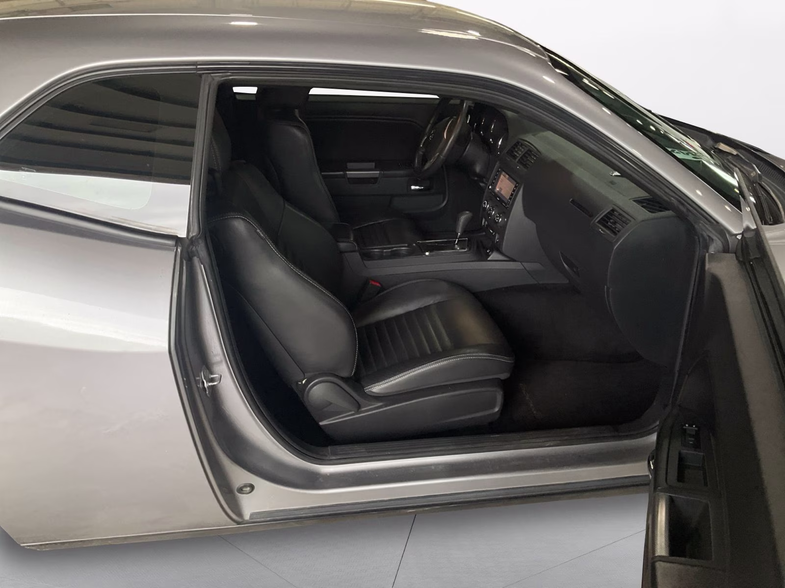 2014 Billet Silver Metallic Clearcoat Dodge Challenger R/T RWD Coupe